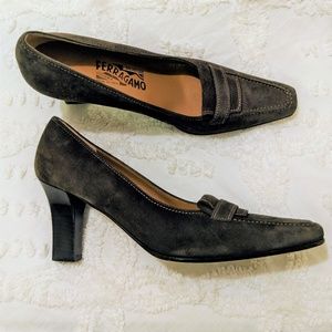 Salvatore Ferragamo green suede square toe heels